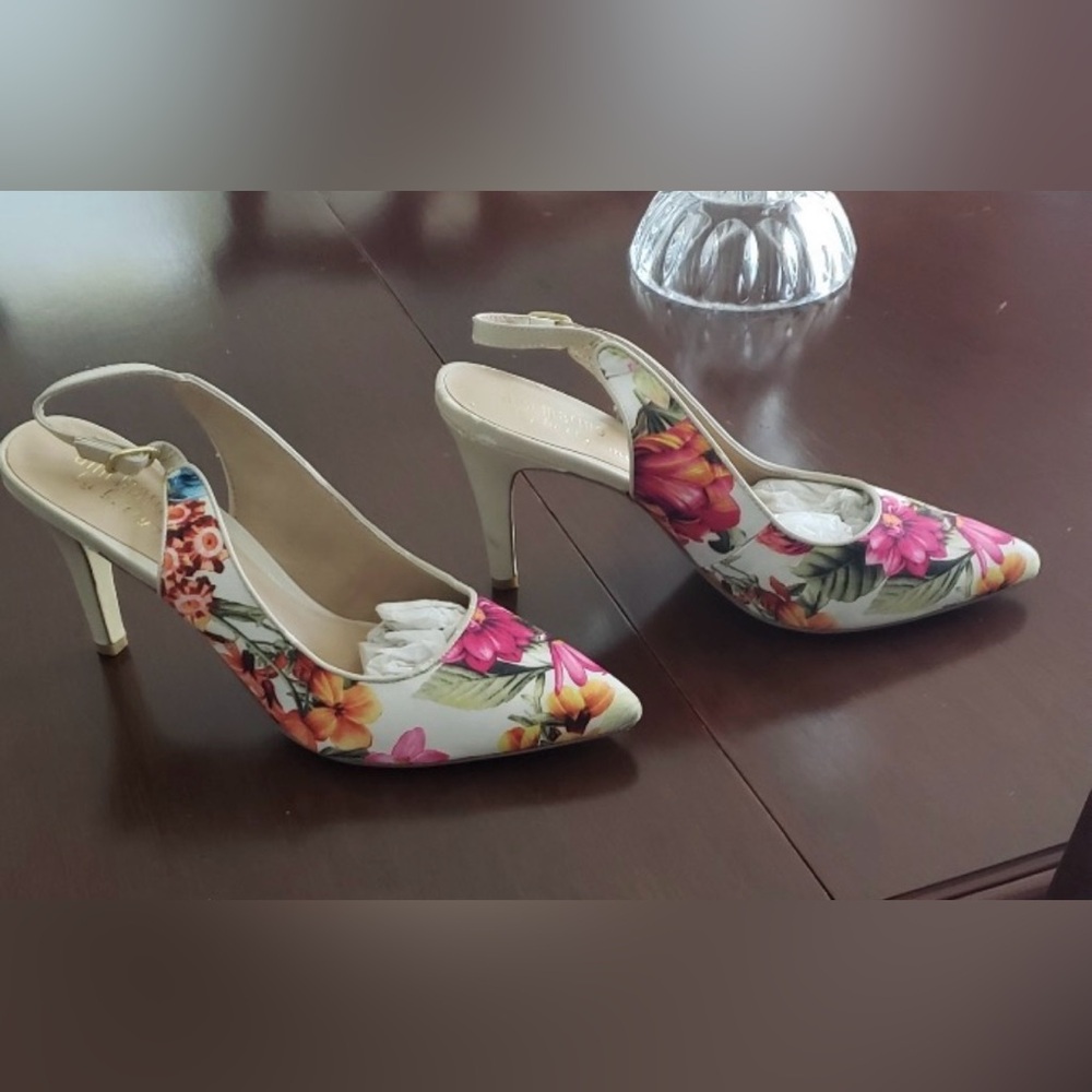 Vintage Ann Marino Floral Heels – Romantic ’90s Garden Glam